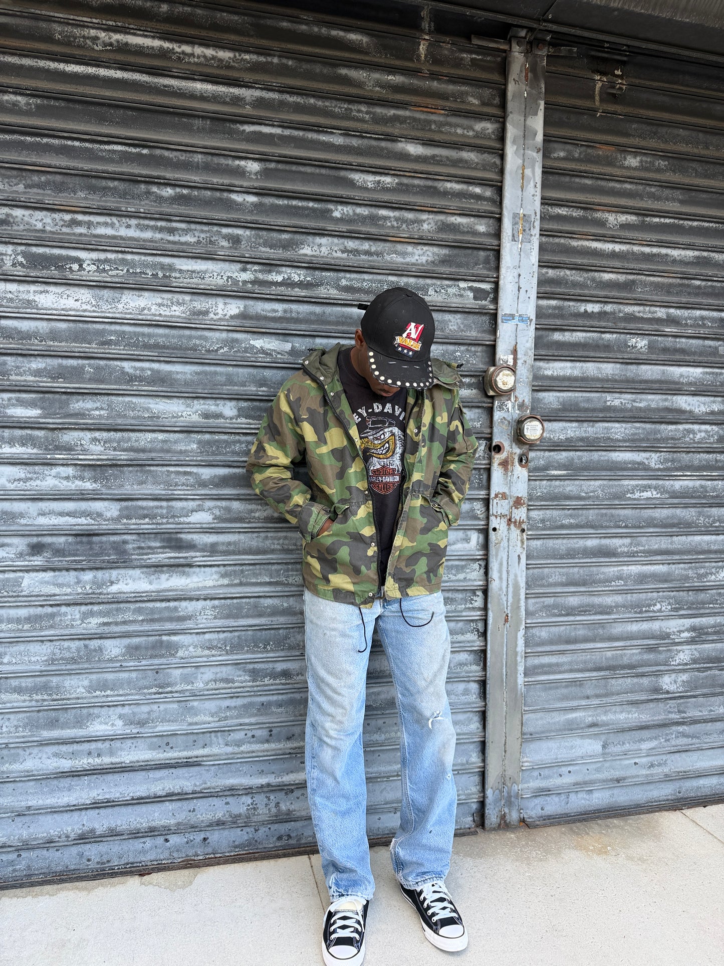 AV "Frontline" Black Hat